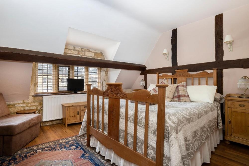 Room image 2