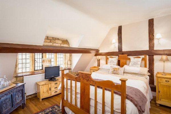 Badgers Hall image 22