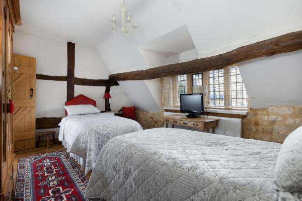 Badgers Hall image 45