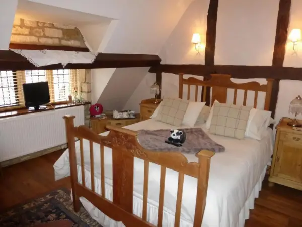 Badgers Hall Main image