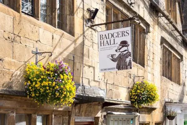 Badgers Hall 6